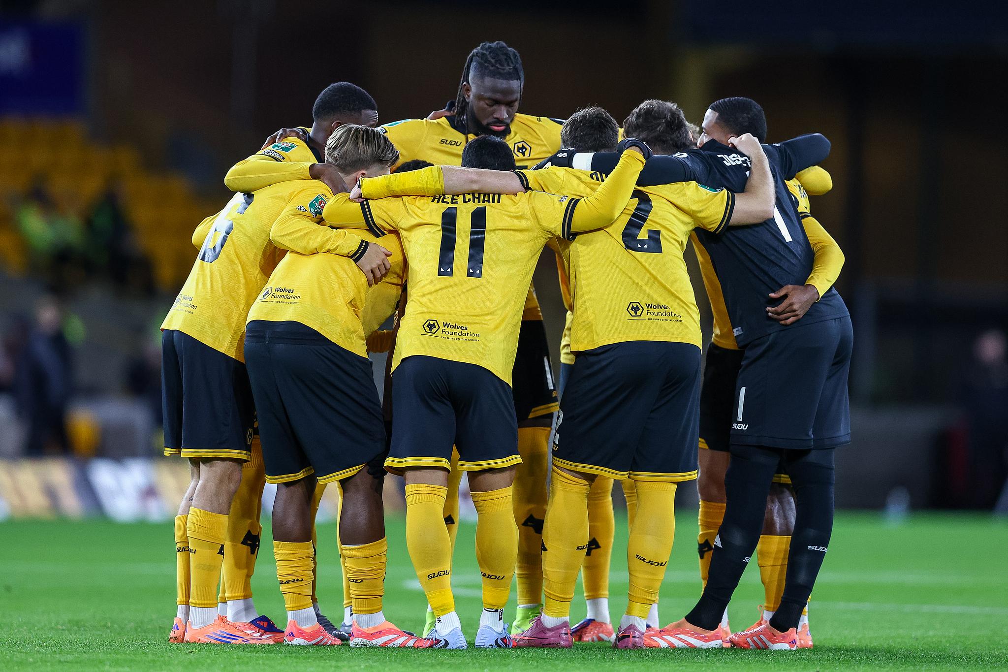 万博体育平台-狼队探索租借马赛的四届英格兰国脚中场